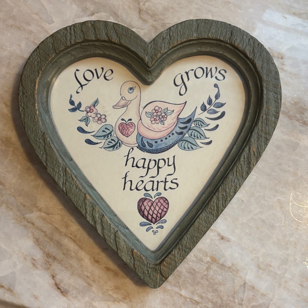 Heart-Shaped Wooden Plaque with Duck Design